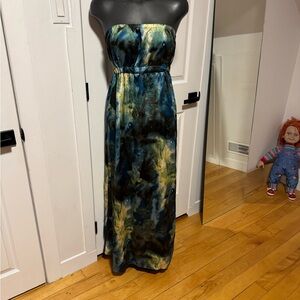 Strapless Tie-Dye Maxi Dress